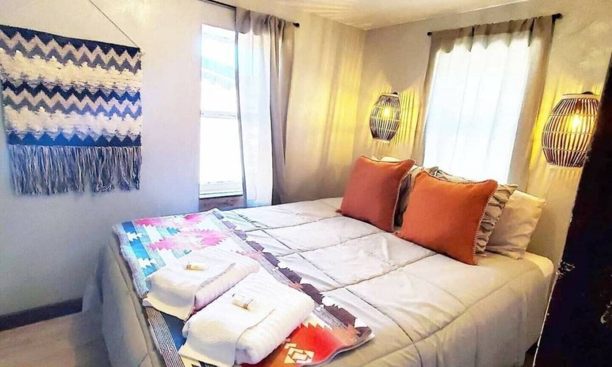 Challis House | The Rustic Valley Cabin