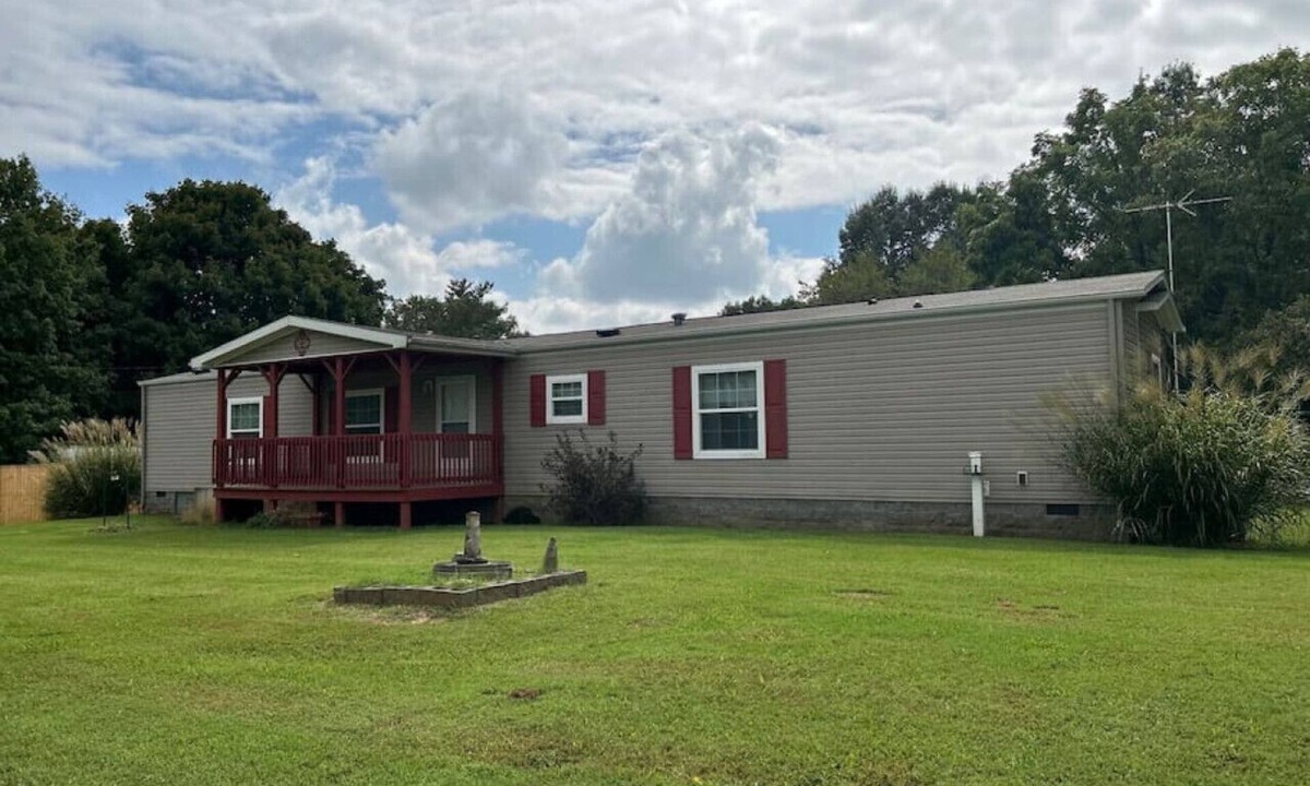 Sacramento House | The Sacramento Oasis