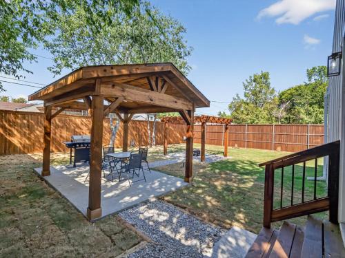 Oak Cliff House | The Sage at Dogwood home
