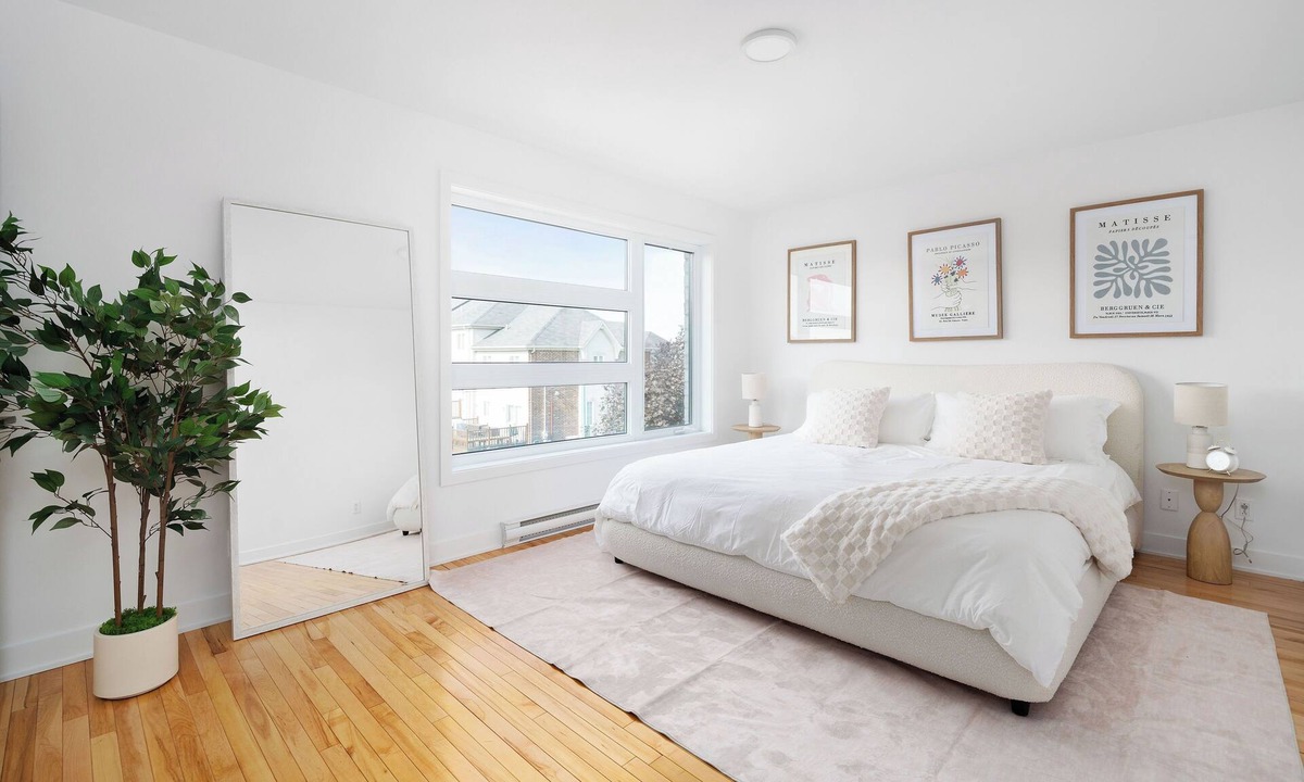 Laval House | The Saint Francis