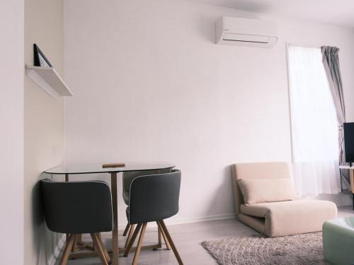 Lyall Bay Apartment | The Salt & Stock Studio-Lyall Bay