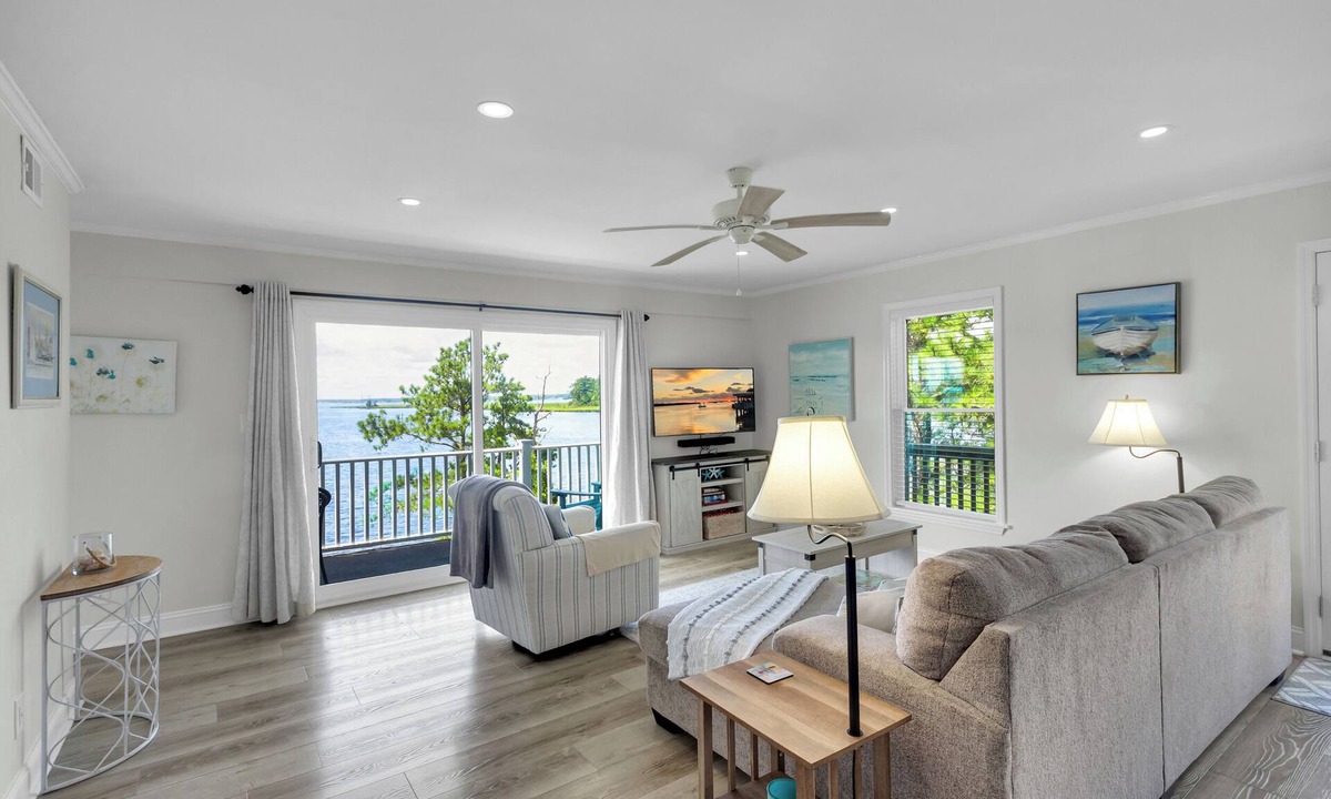 Fairfield Harbour Condo | The Sandpiper