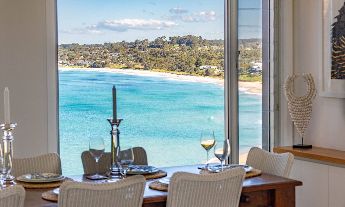 Mollymook Beach House | The Sands Mollymook - Beachfront Luxury