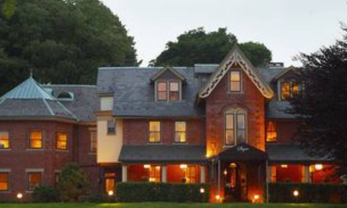 Bethlehem Bed & Breakfast | The Sayre Mansion Inn