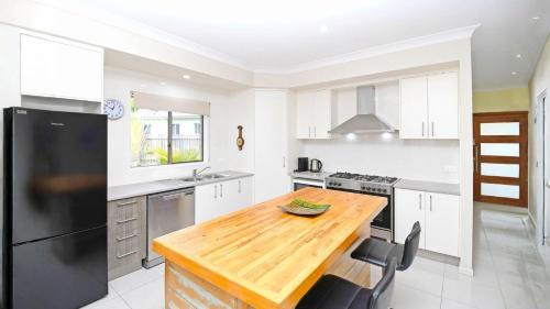 Pialba House | The Seahaven