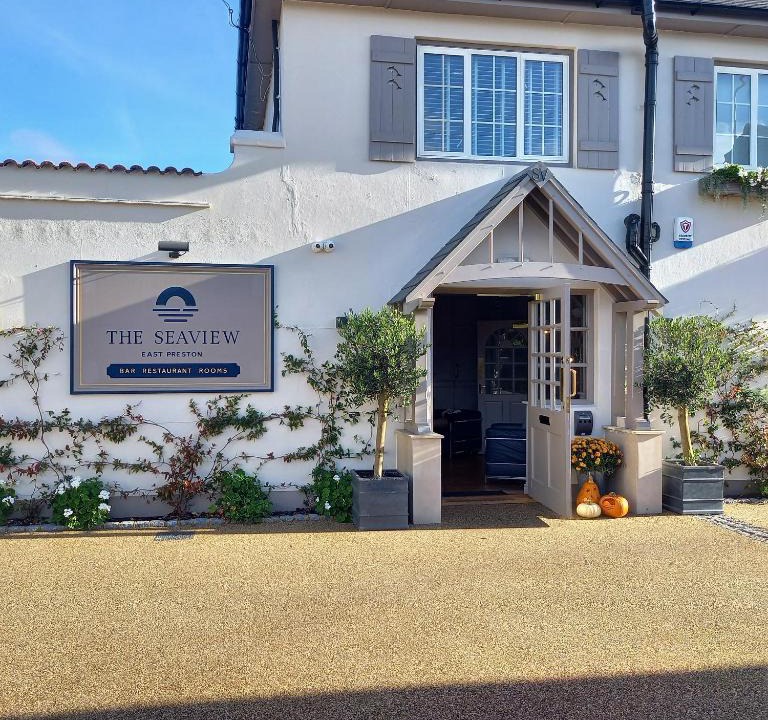 Littlehampton Hotel | The Seaview, East Preston