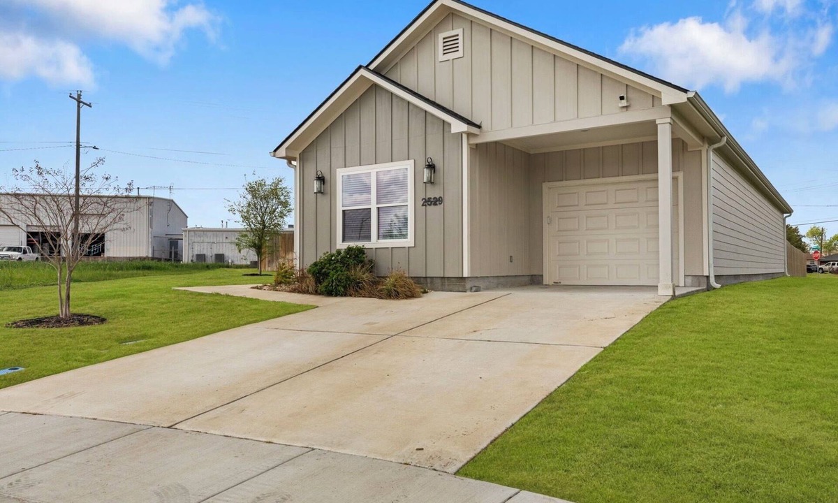 Allen Forest House | The Seclusive Station