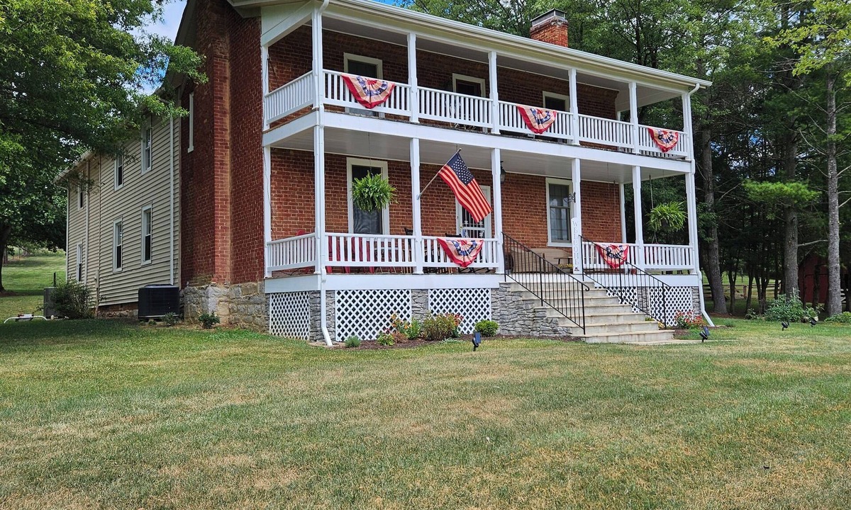 Buchanan Other | The Serene Farm Life.without all the work! Lots of space and privacy!