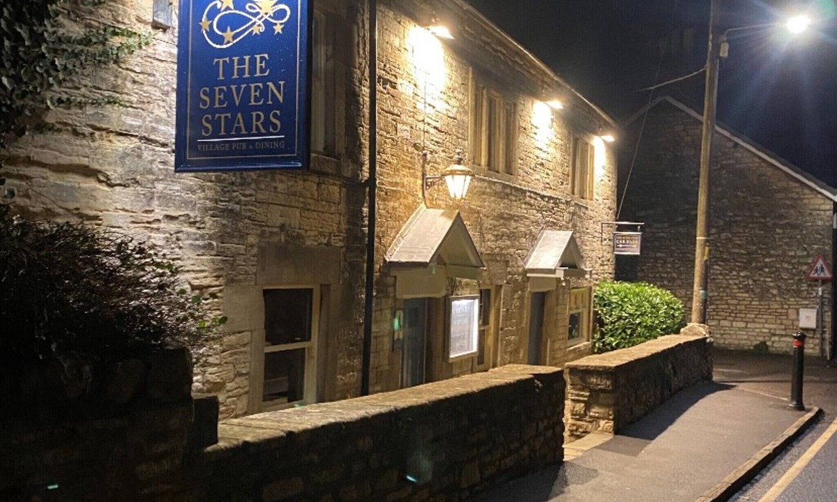 Timsbury Hotel | The Seven Stars