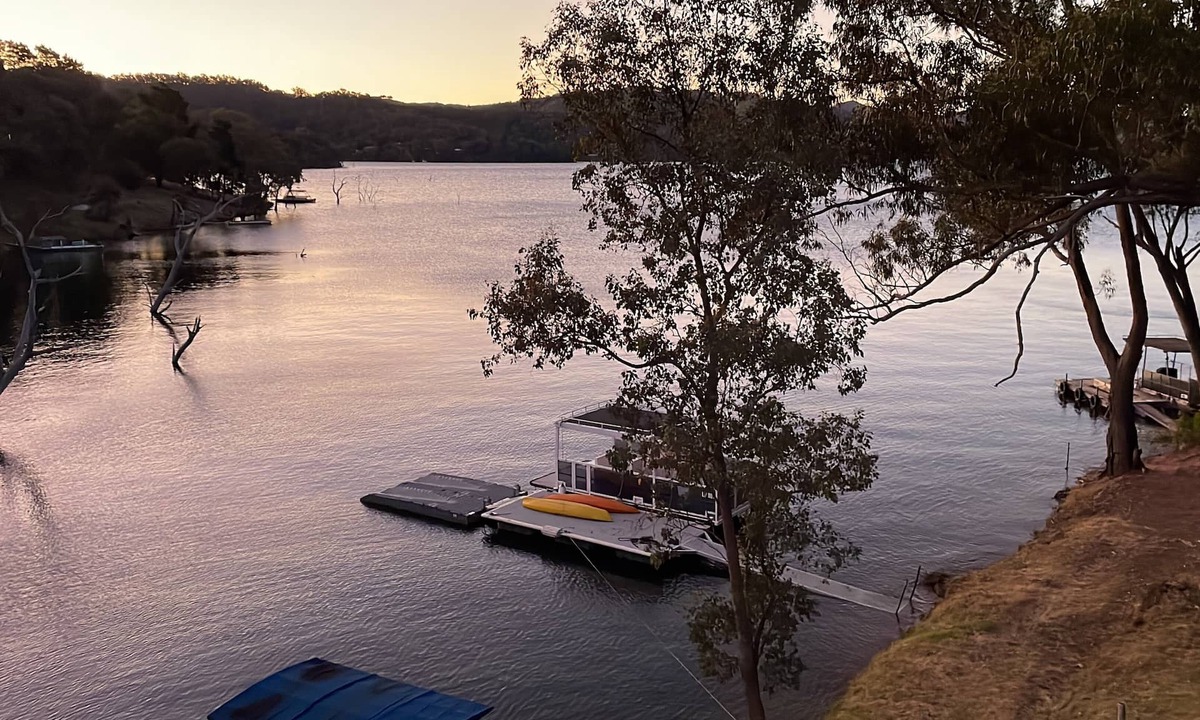 Taylor Bay House | The Shack 2.0 - Lake Eildon