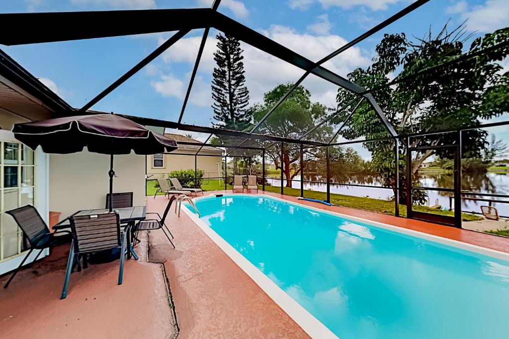 Pelican House | The Shady Magnolia