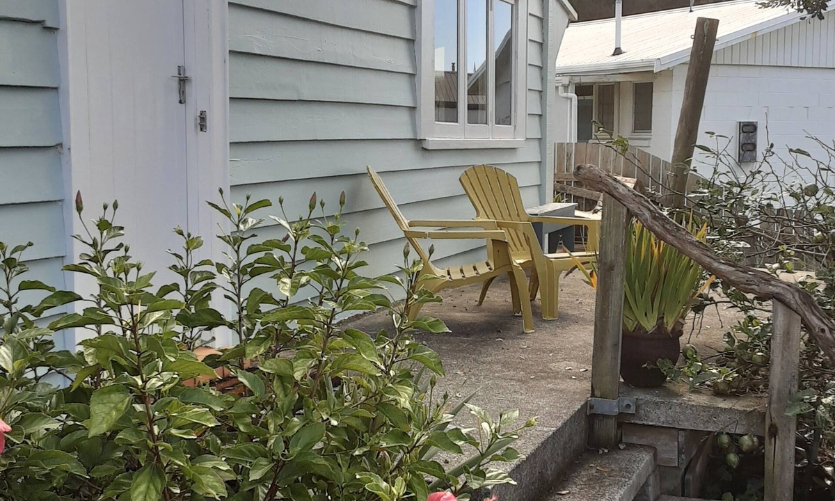 Taupo Bay House | The Shearer's Quarters - Taupo Bay