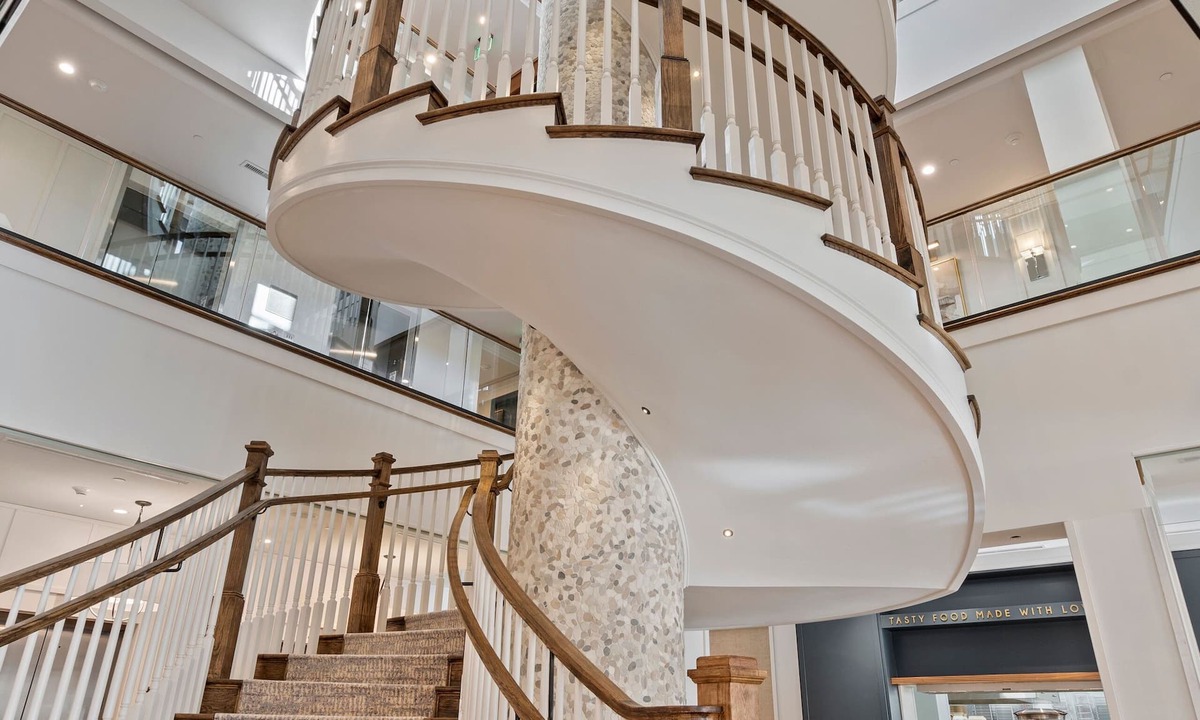 Clemson Hotel | The Shepherd Hotel Downtown Clemson
