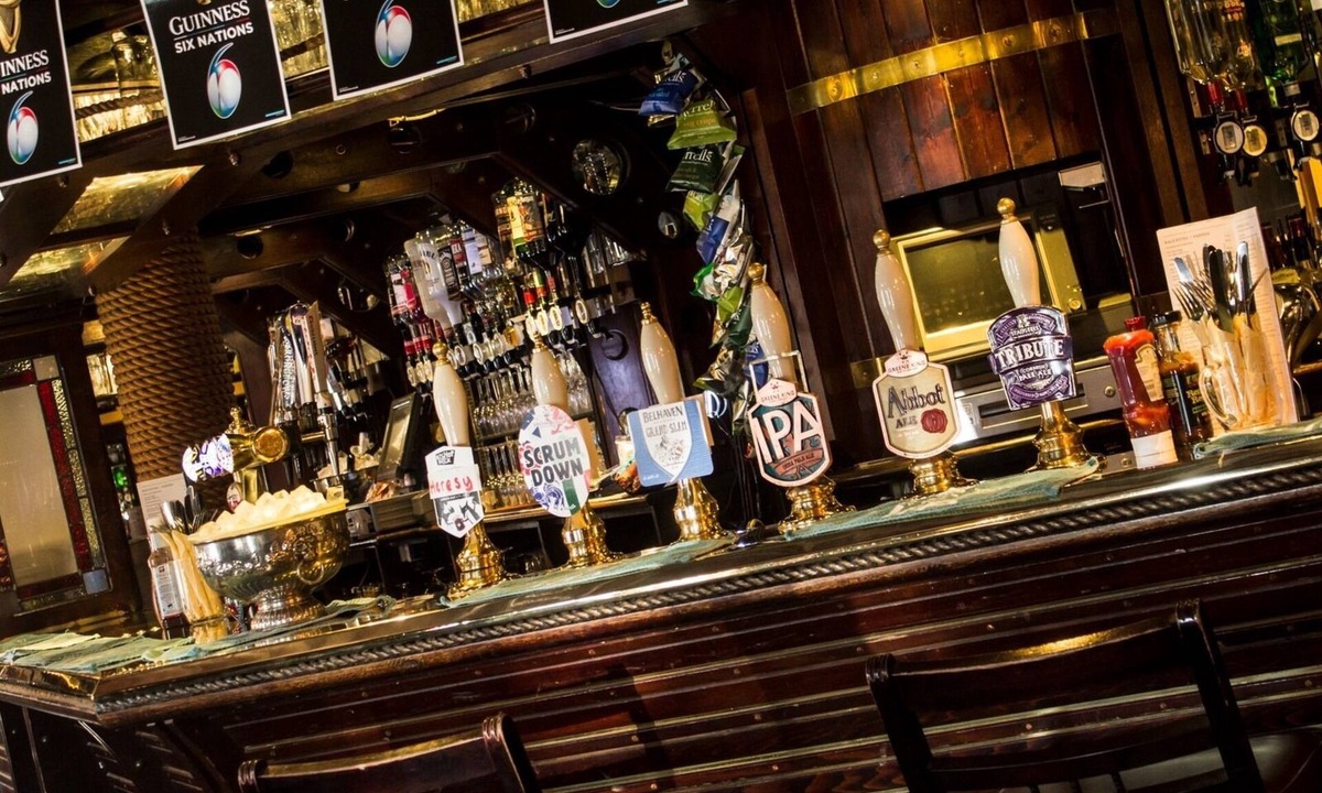 Chelmsford Hotel | The Ship