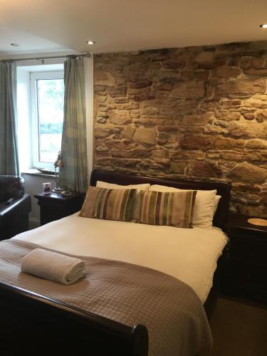 Cromarty Firth Hotel | The Ship Inn