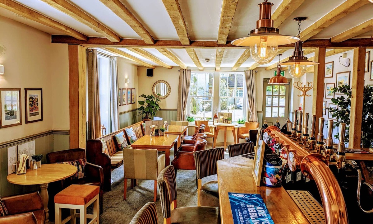 Burmarsh Bed & Breakfast | The Ship Inn