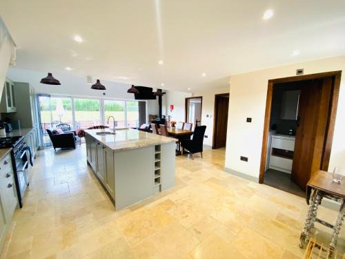 Helsby House | The Shippon