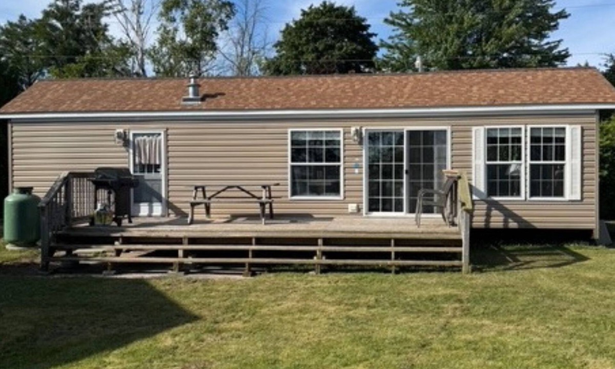 Stokes Bay House | The Shore House @ Cabinco #12