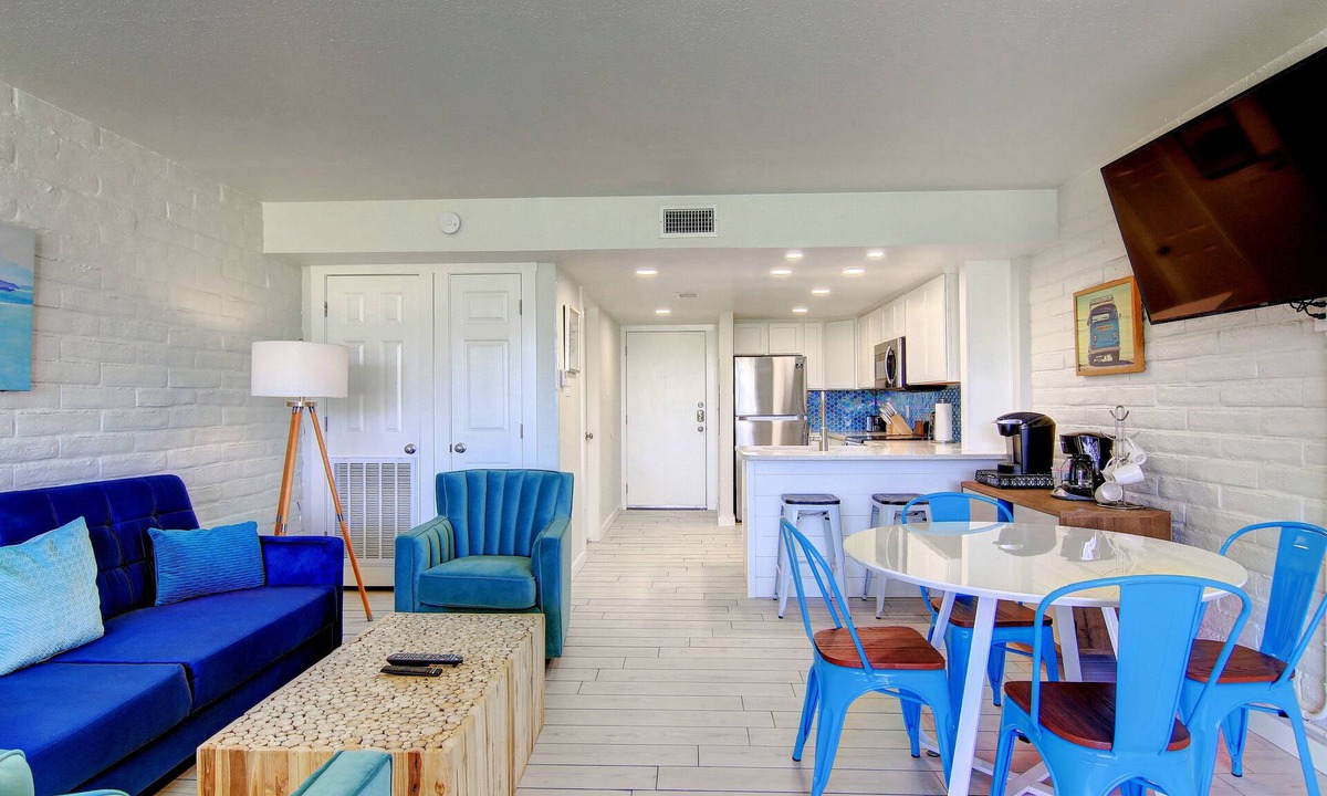 Port Aransas Condo | The Shore Thing ~ cute condo near the beach, Swimming Pool and Beach Access!