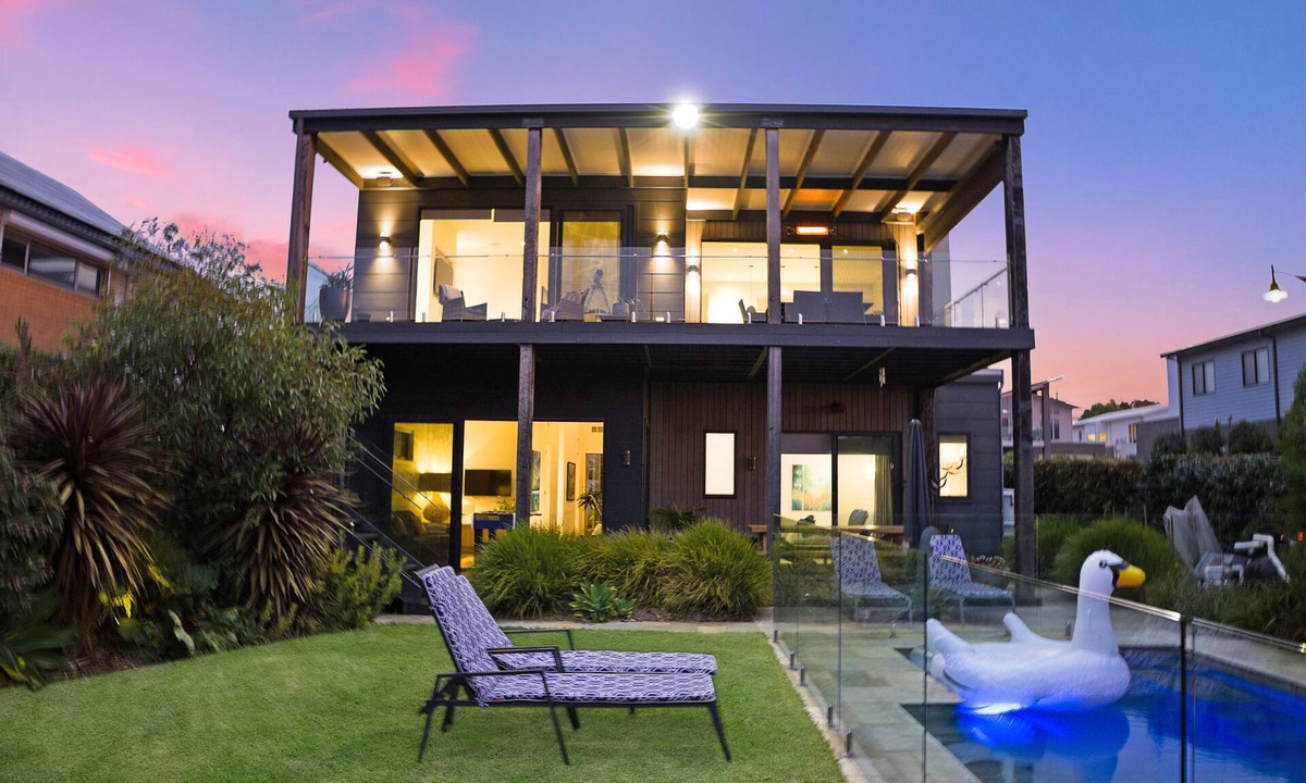 Curlewis House | The Shoreline Escape