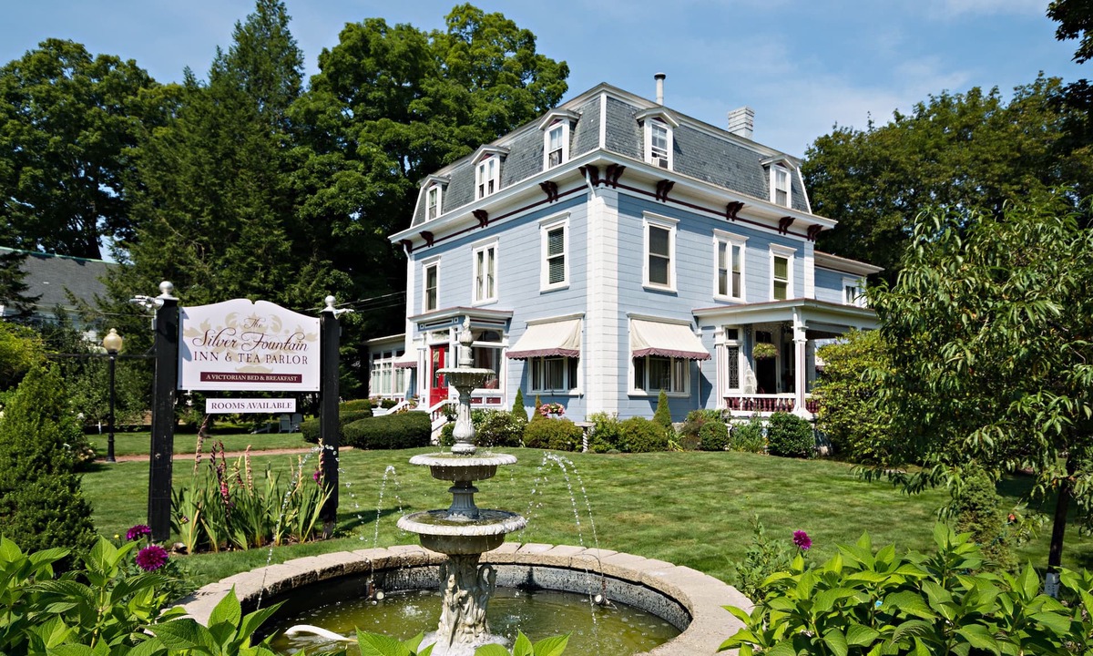 Dover Bed & Breakfast | The Silver Fountain Inn