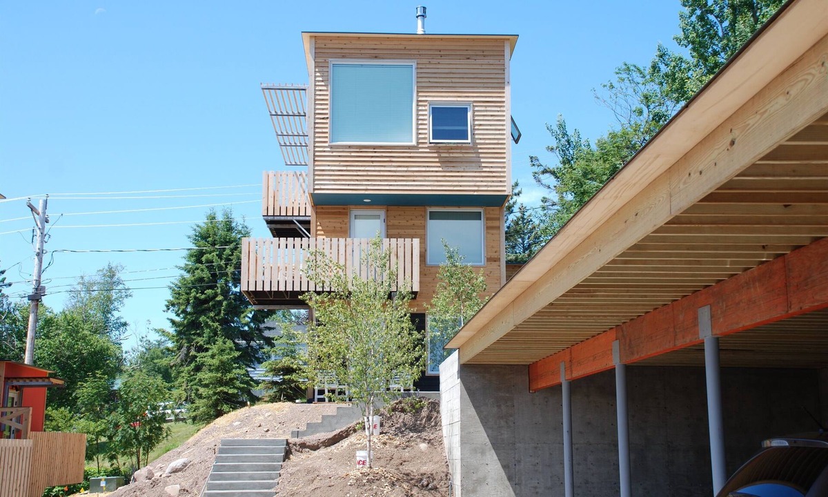 Grand Marais House | The SkyHouse- Life as Art- Sauna Available