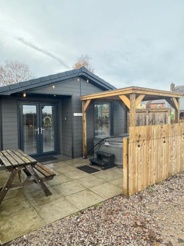 Burscough House | The Slipway Cabins with Hottub
