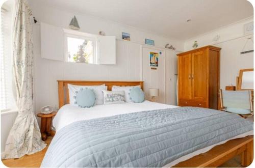 Tankerton House | The Slopes