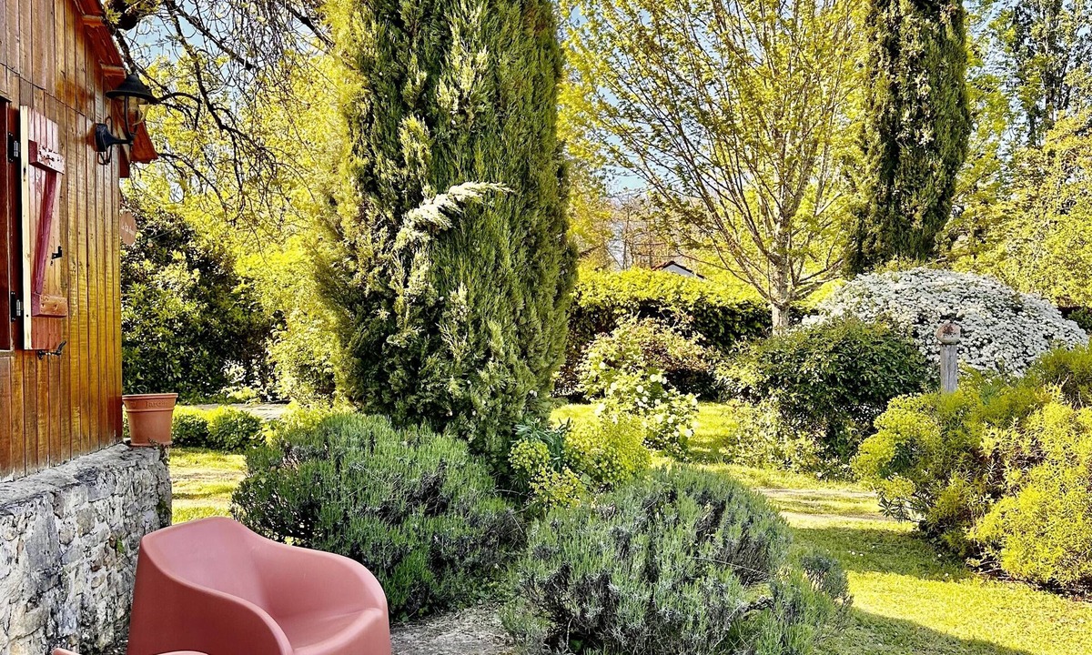 Villefranche-du-Perigord Cottage | The small sheepfold in the Perigord