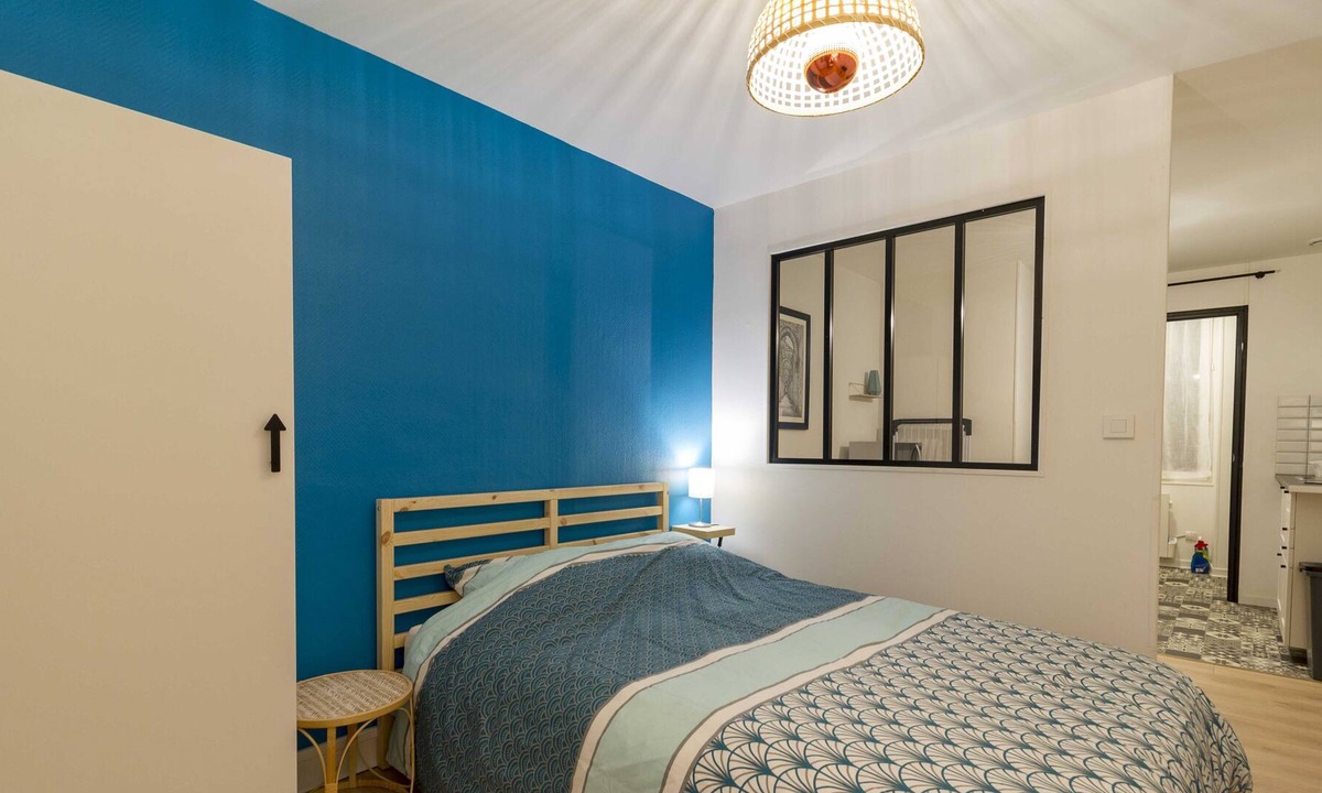 Flers Apartment | The small studio near the train station