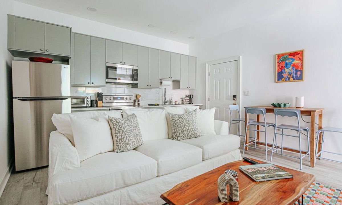 Staunton Apartment | The Social Loft: Above Reunion, Walk Everywhere!