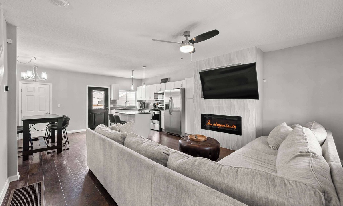 Columbus House | The Southern Nook - For 8