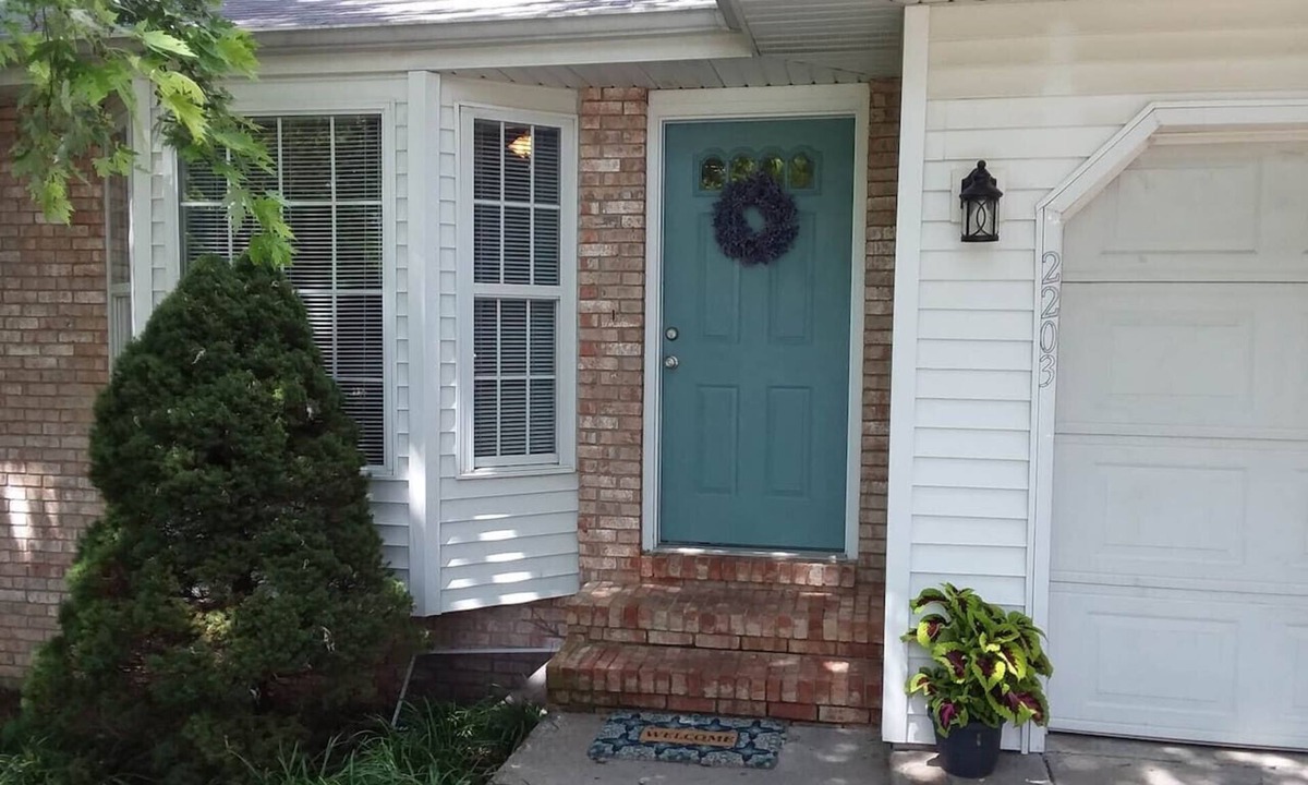 Ozark House | The Southwest Place 2203