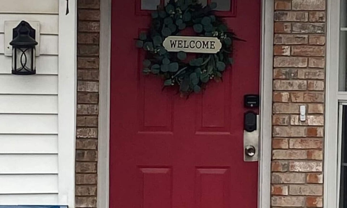Ozark Condo | The Southwest Place II