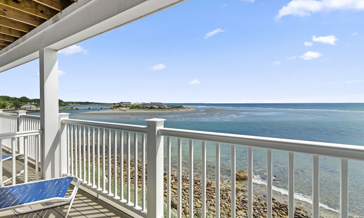 Ogunquit Hotel | The Sparhawk Oceanfront Resort