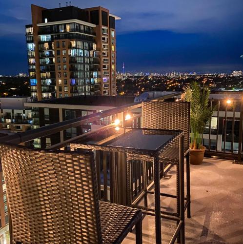 Lawrence Heights Apartment | The Splendid - Luxury 1BR Uptown Toronto
