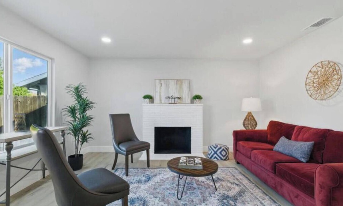 Rancho Cordova House | The Spot at Augibi