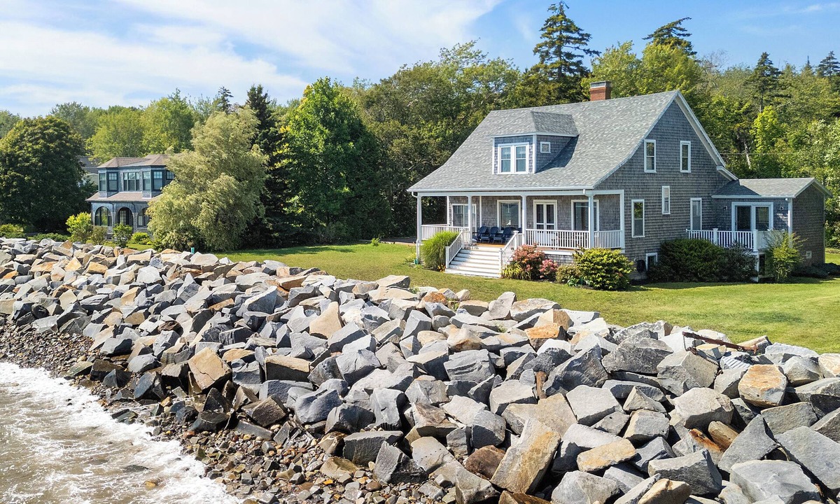 Owls Head House | The Spruces on Crescent Beach