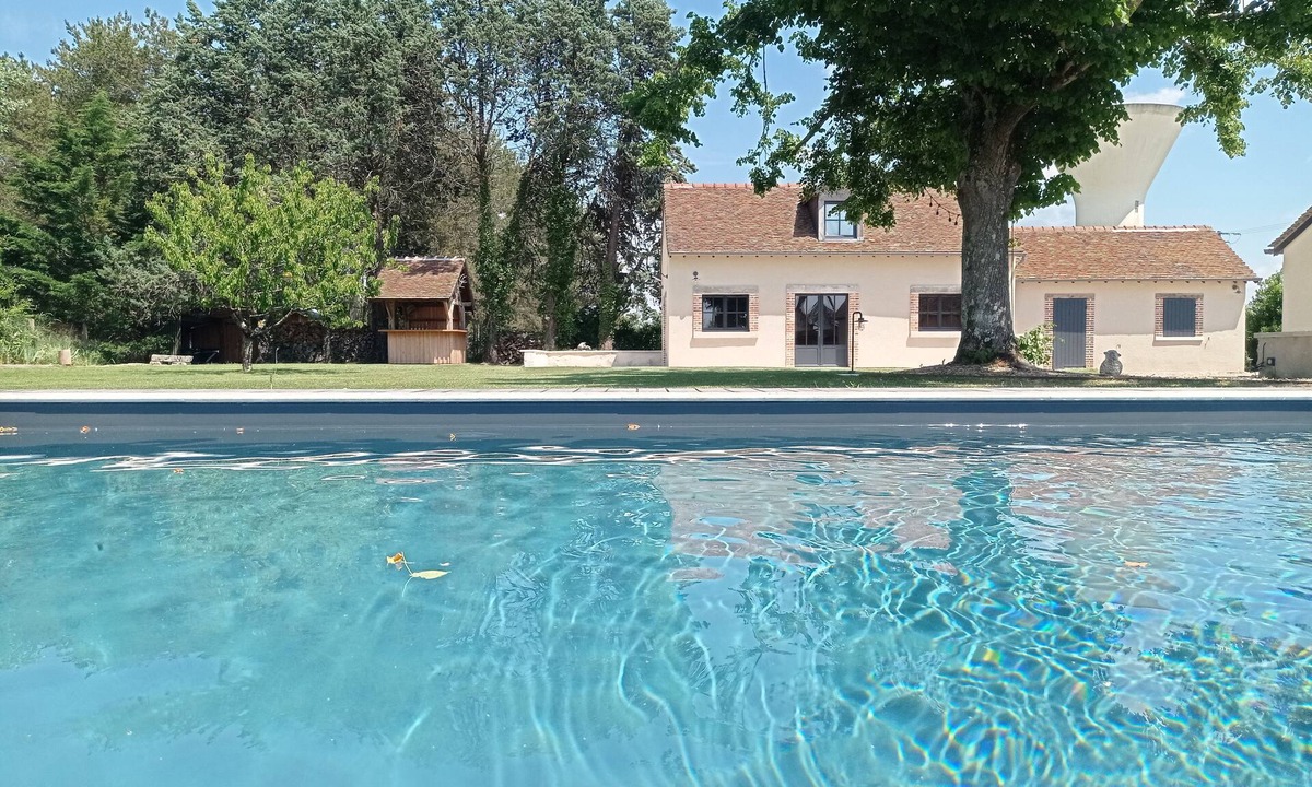 Cour-Cheverny House | The squirrel