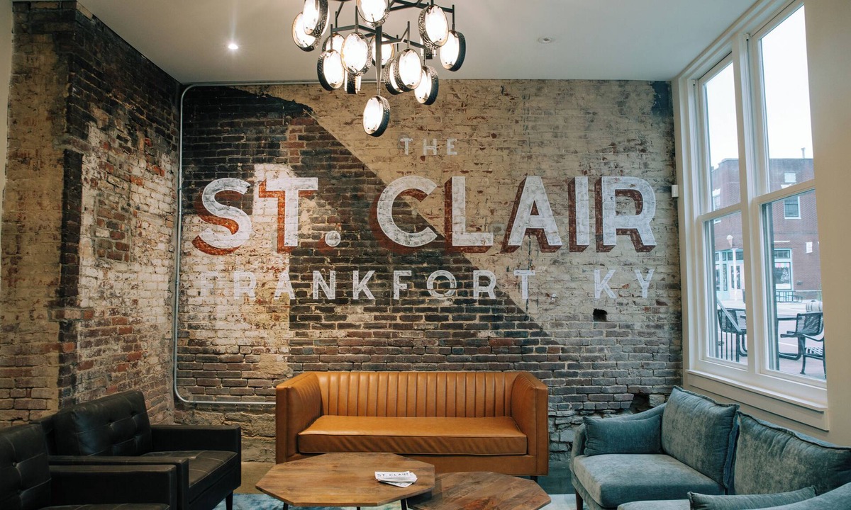 Frankfort Hotel | The St. Clair