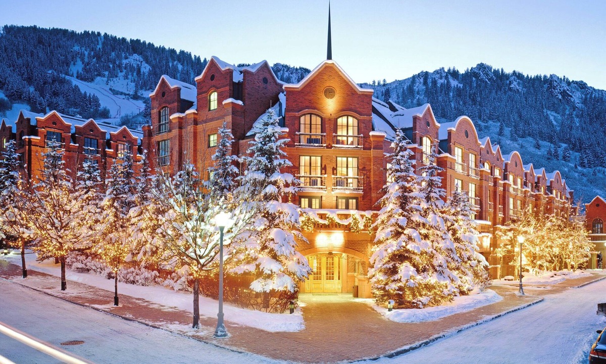 Downtown Resort | The St. Regis Aspen Resort