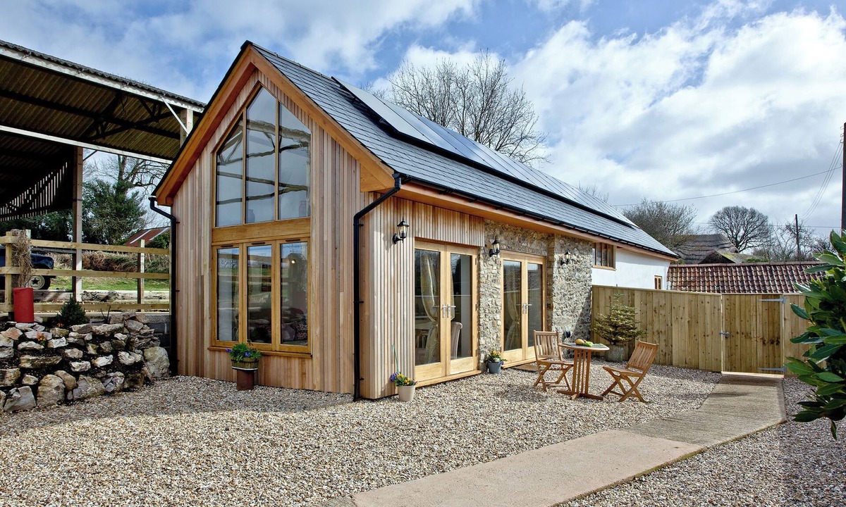 West Buckland Cottage | The Stables - BCTSTAB