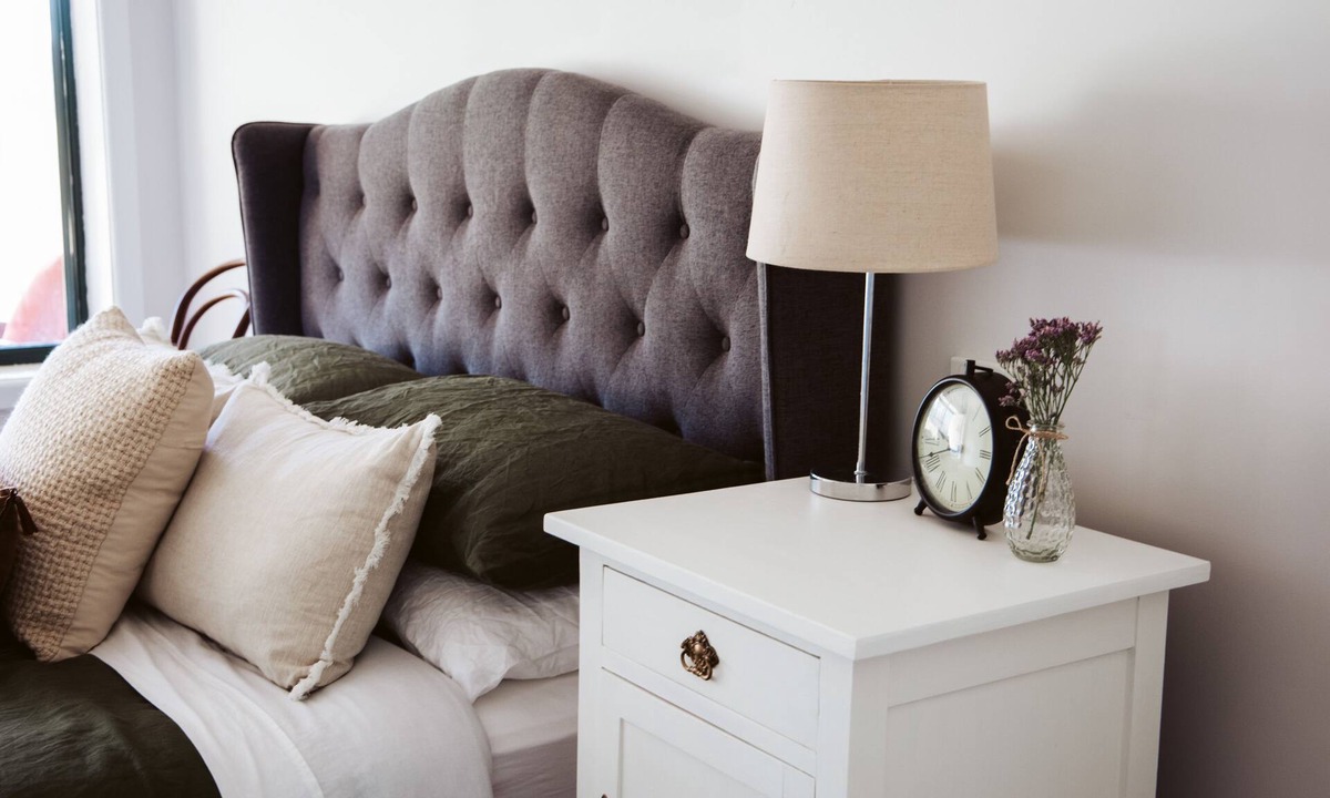 Meadow Creek House | The Stables Farm stay