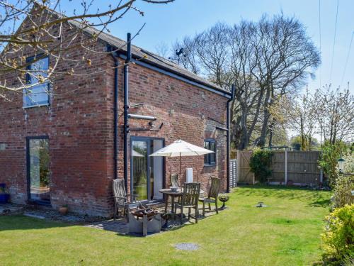 Knutsford House | The Stables