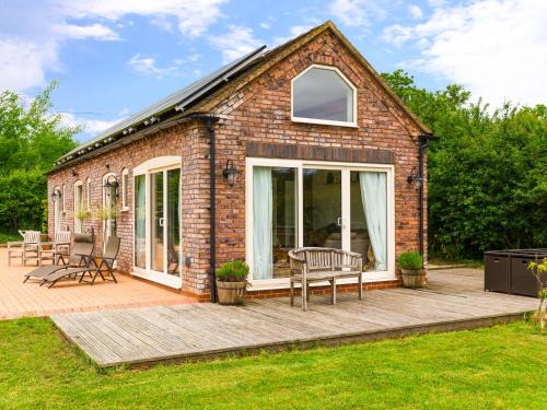 Crudgington House | The Stables