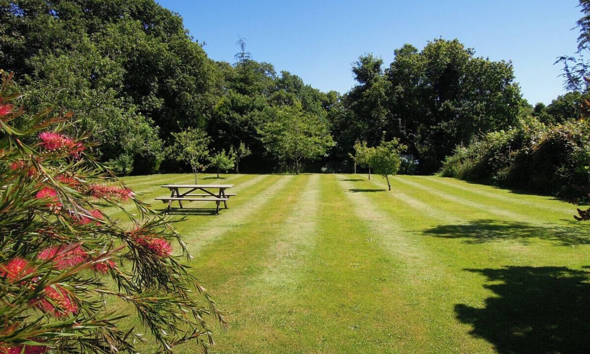 High Street Cottage | The Stables - Lanjeth