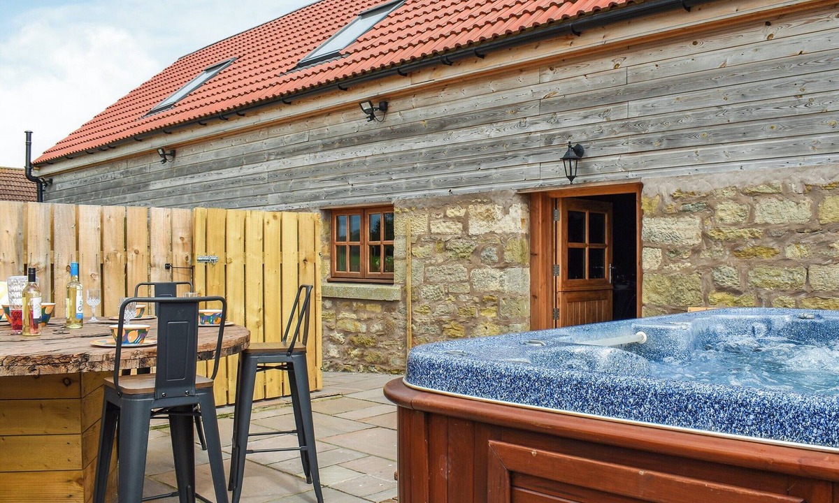 Morpeth Cottage | The Stables - UK45090