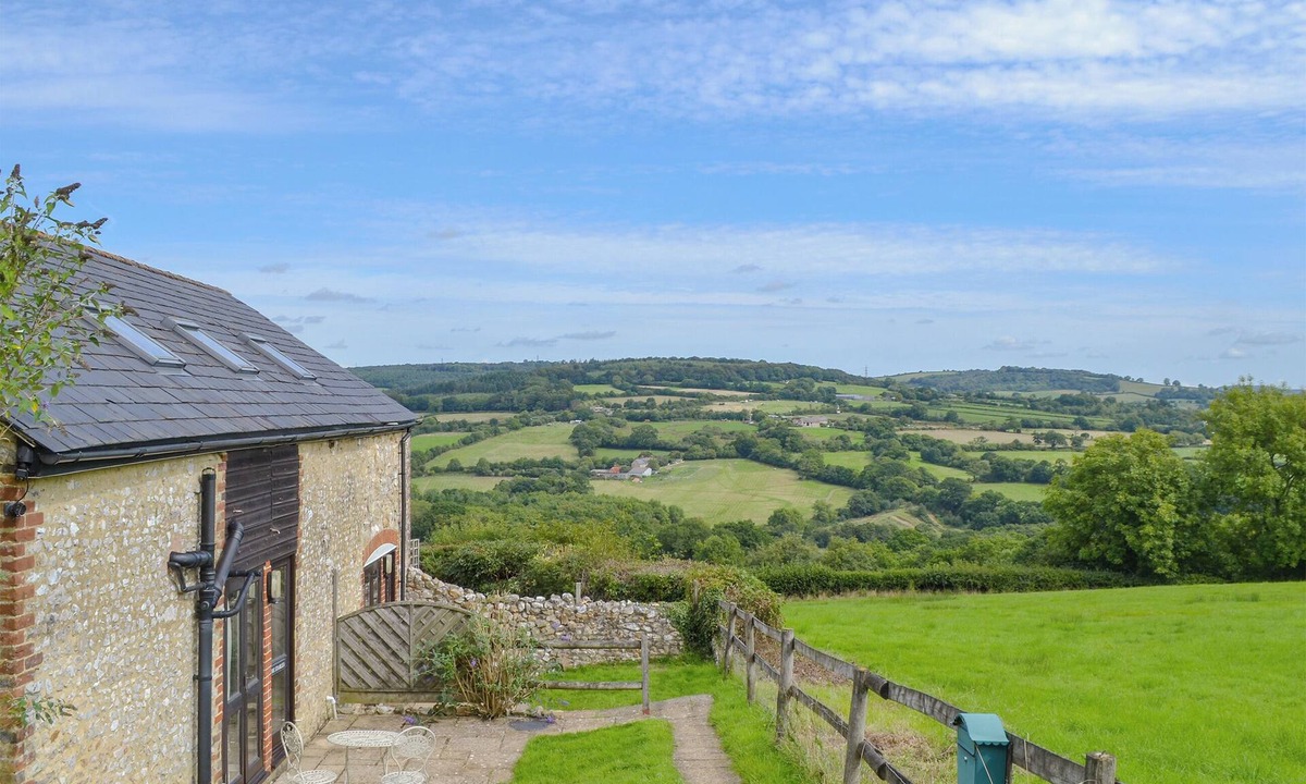 Bridport Cottage | The Stables - UKC3749