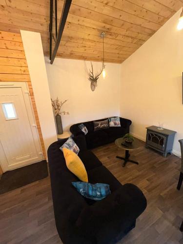 Longton House | The Stags Den