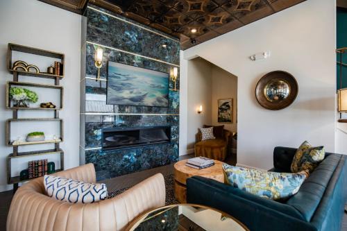 Springdale Apartment | The Star on Spring